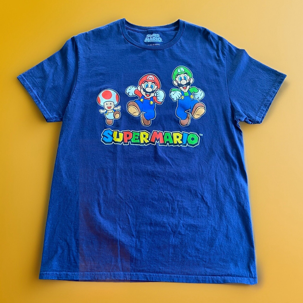Super Mario Graphic Tee Shirt Featuring Mario, Luigi & Toad‎ Unisex L